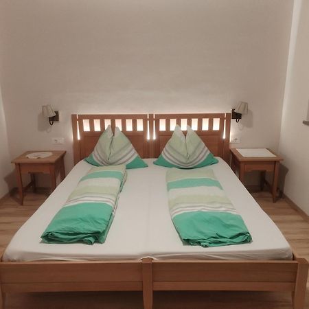 Greiterhof Partschins Bed and Breakfast Exteriör bild